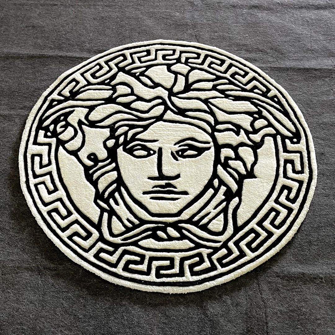 Beautiful Customized Round Shape Hand Tufted Rug 60x60 CM