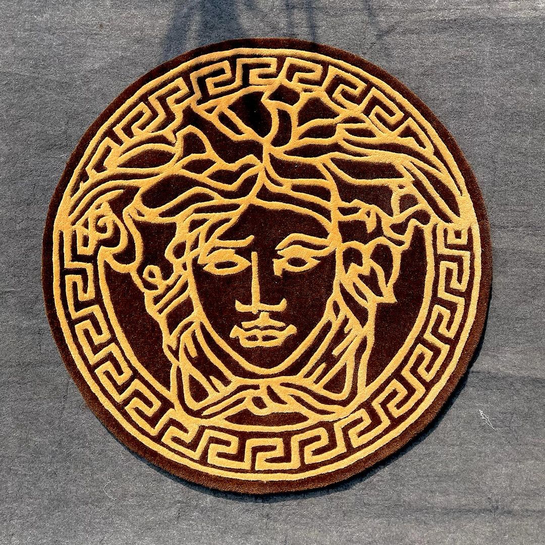 Beautiful Customized Hand Tufted Rug 60x60 CM