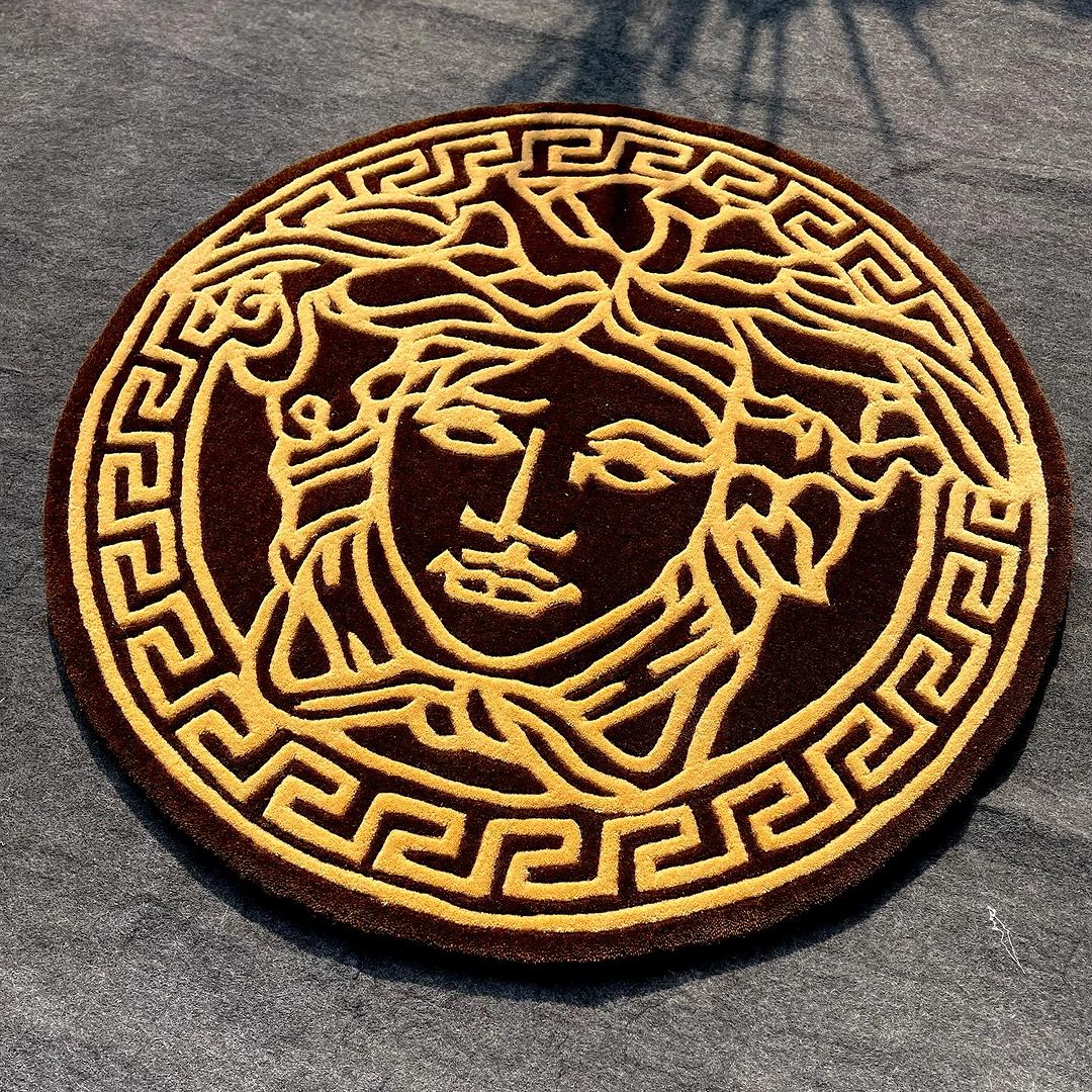 Beautiful Customized Hand Tufted Rug 60x60 CM