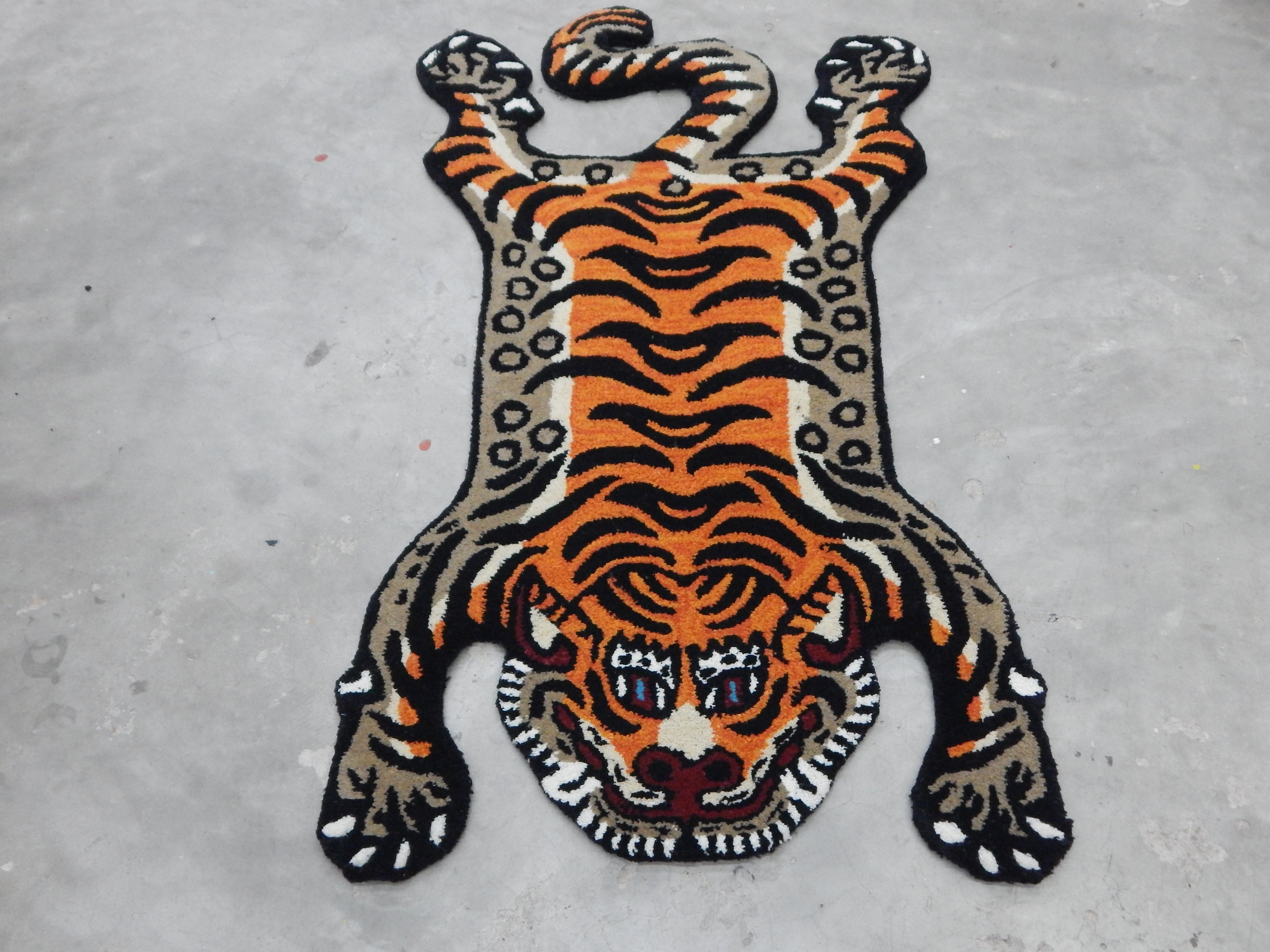 Tibetan Tiger Orange Tufted Woolen Tibetan Rug - Orange