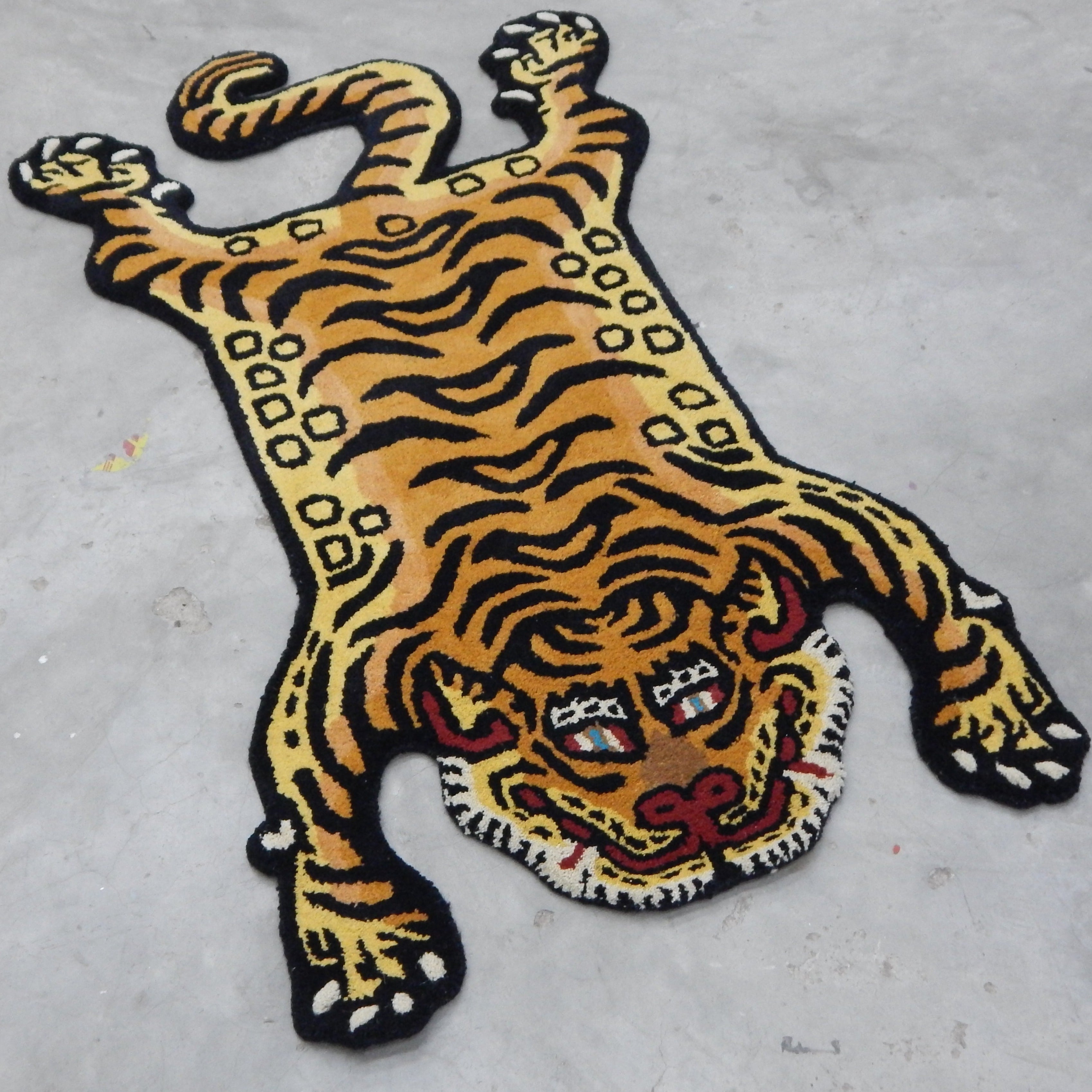 Tibetan Tiger Hand Tufted Woolen Rug -Golden Color