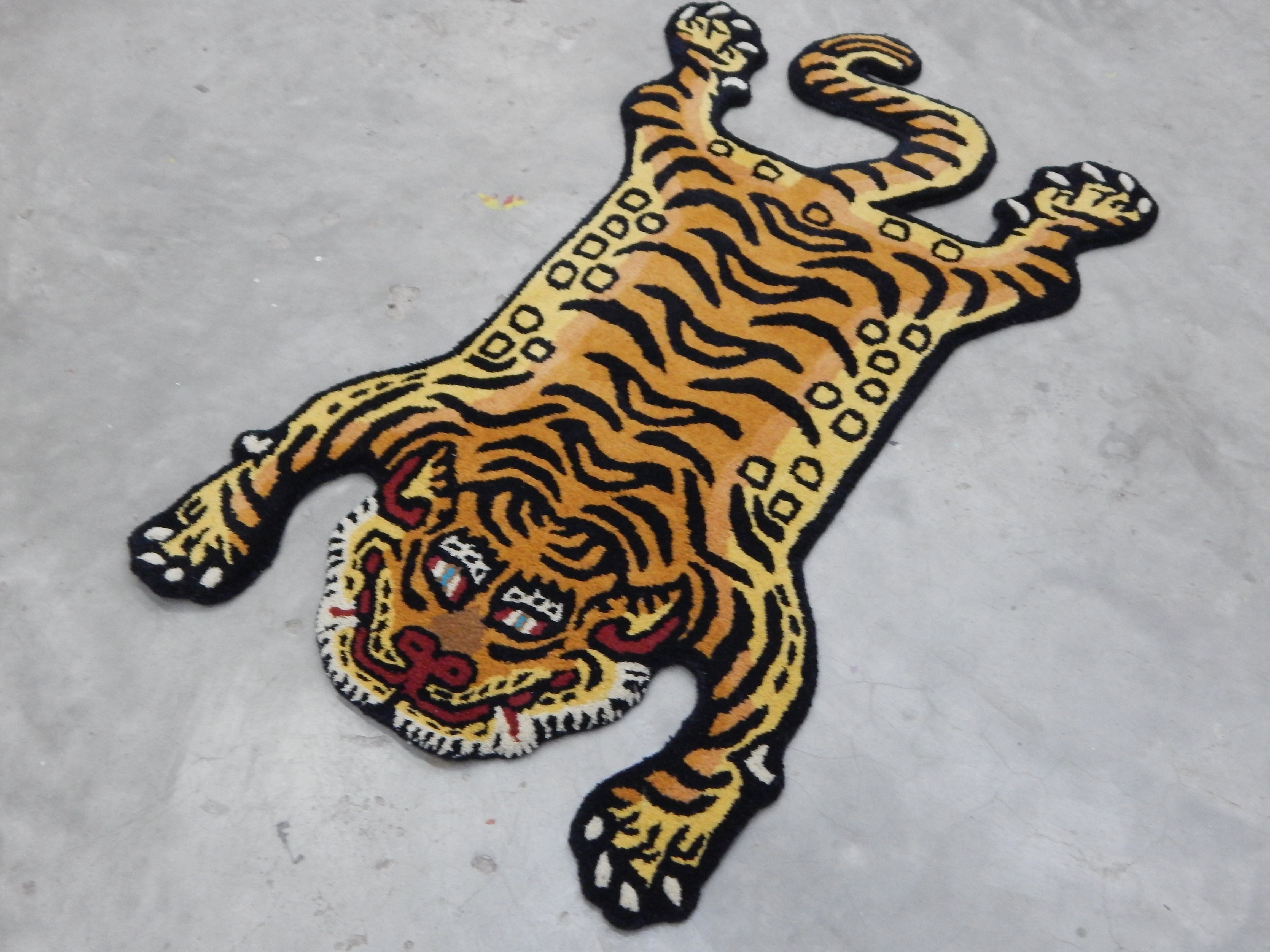 Tibetan Tiger Hand Tufted Woolen Rug -Golden Color