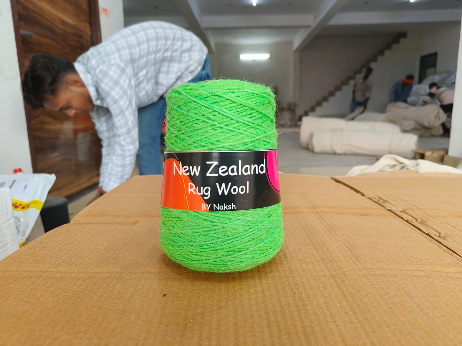 3ply NZ Tufting Wool Yarn - (05-Neon Dark Green)/450gram