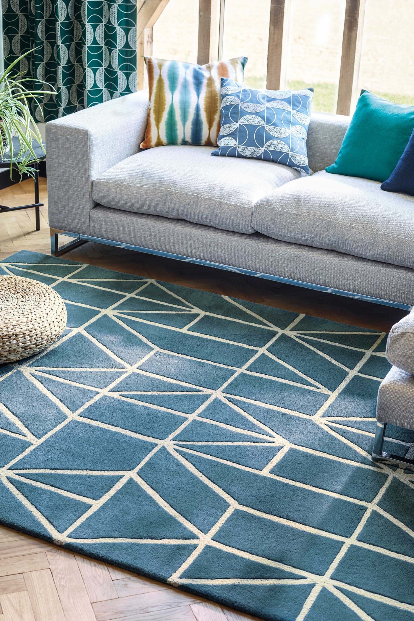 Modern Geometric Wool Rug | Hand Tufted 100% NZ Wool | Perfect Housewarming Gift | Stylish Handmade Area Carpet for New Homes