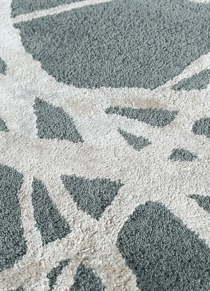 Geometric Pattern Modern High Quality Hand Tufted pile woolen Rug and Carpet For Bedroom Aesthetics, Living Room, Hall, Kitchen