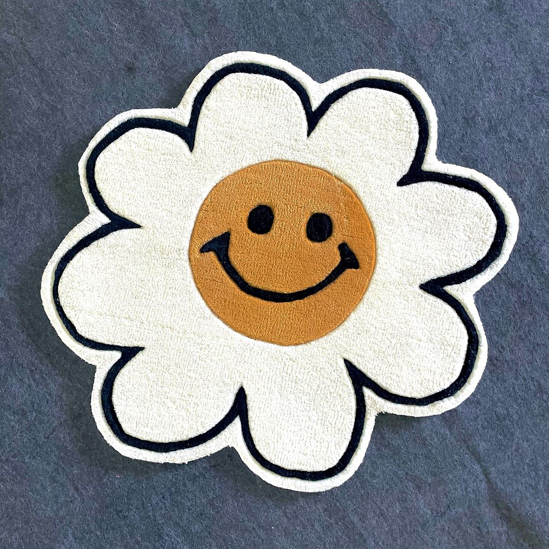 Smiley face Sunflower Customized Rug 60x60 CM – Naksh Carpets